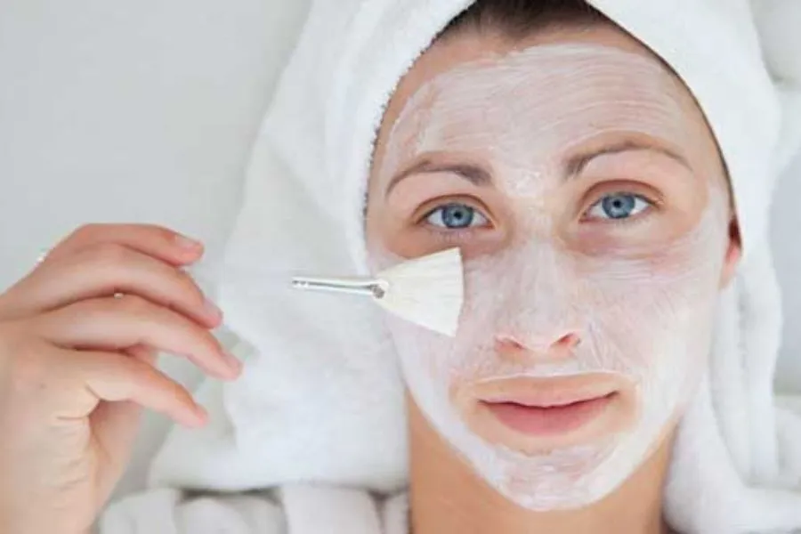 Die Wissenschaft hinter Anti-Aging Hautpflege: Was wirklich hilft?